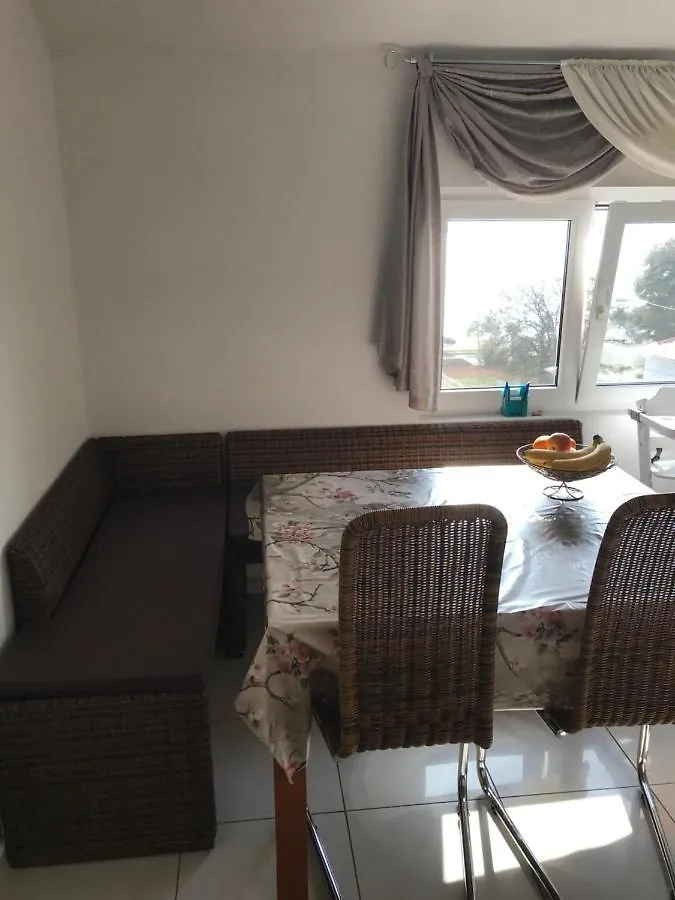 Apartment Marie Vrsi