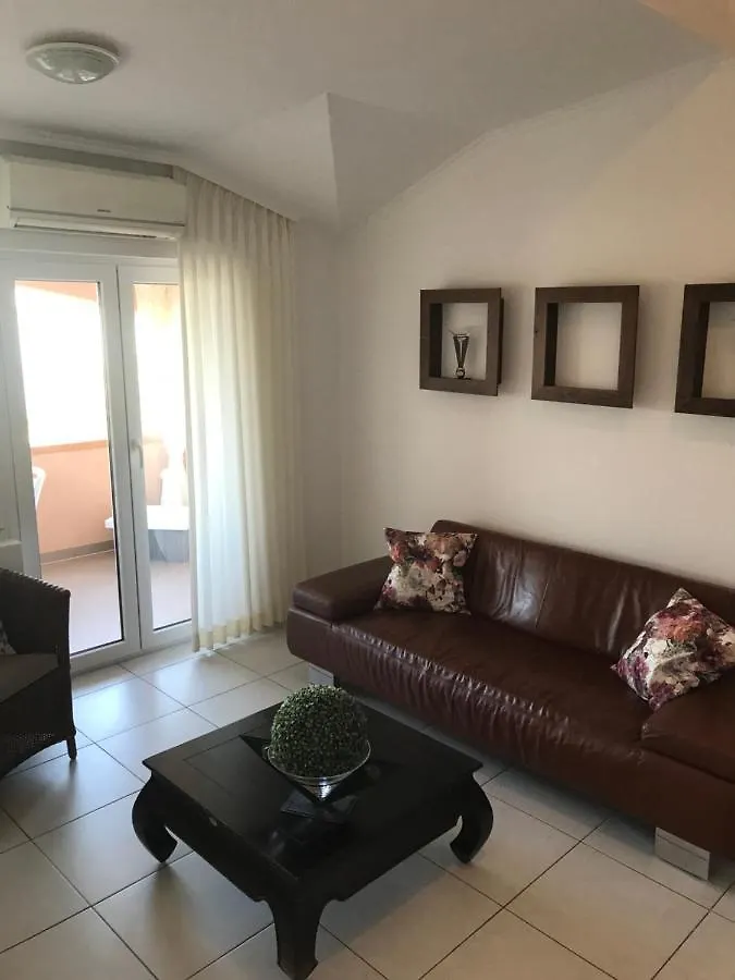 Apartment Marie Vrsi
