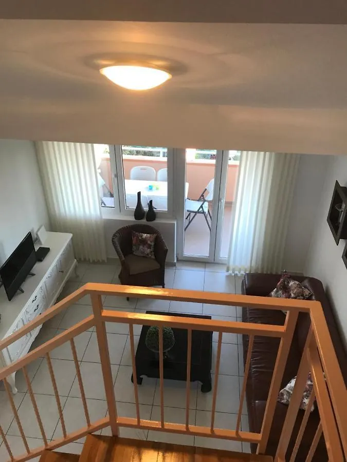 Apartment Marie Vrsi 0*,  Croatia